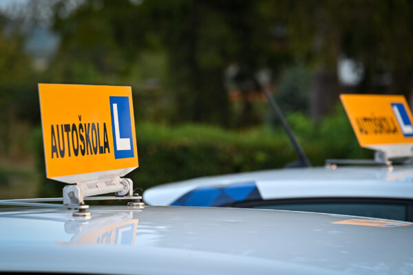 tabla autoškola